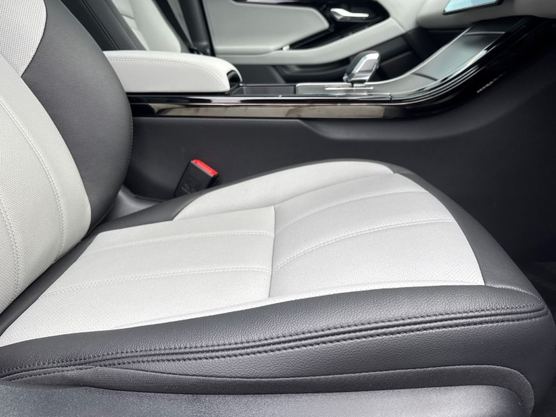 2024 (74) LAND ROVER RANGE ROVER EVOQUE 2.0 D200 Dynamic SE 5dr Auto 3553140