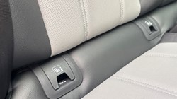 2024 (74) LAND ROVER RANGE ROVER EVOQUE 2.0 D200 Dynamic SE 5dr Auto 3553156