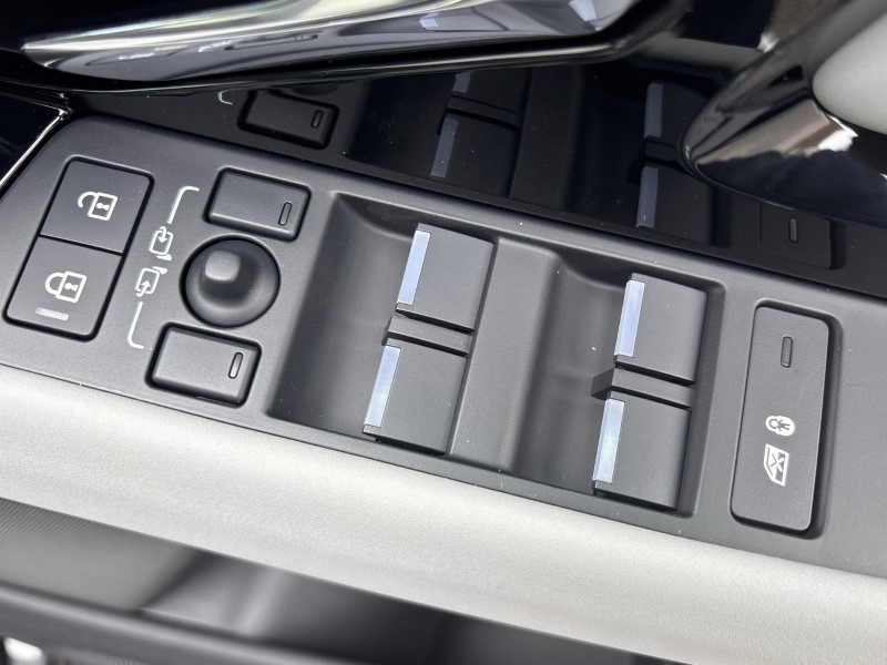 2024 (74) LAND ROVER RANGE ROVER EVOQUE 2.0 D200 Dynamic SE 5dr Auto 3553138