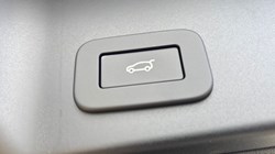 2024 (74) LAND ROVER RANGE ROVER EVOQUE 2.0 D200 Dynamic SE 5dr Auto 3553850