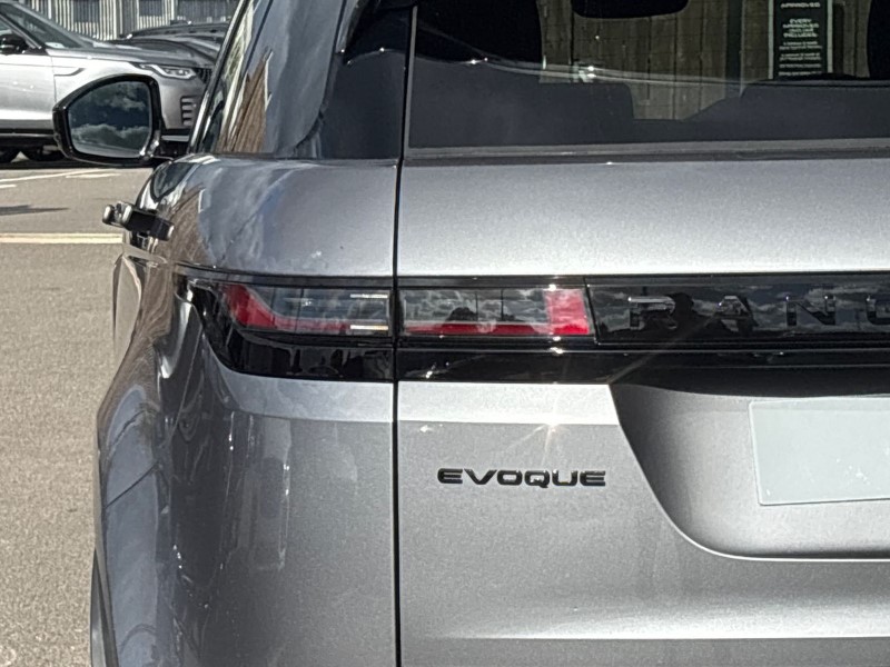 2024 (74) LAND ROVER RANGE ROVER EVOQUE 2.0 D200 Dynamic SE 5dr Auto 3553853
