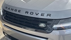 2024 (74) LAND ROVER RANGE ROVER EVOQUE 2.0 D200 Dynamic SE 5dr Auto 3553852