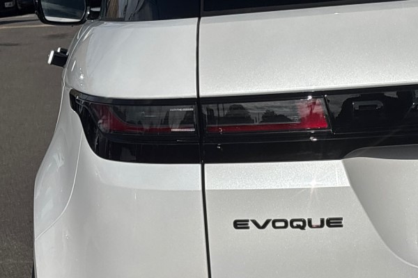  LAND ROVER RANGE ROVER EVOQUE 2.0 D200 Dynamic SE 5dr Auto 3570140