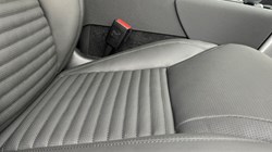 2024 (74) LAND ROVER COMMERCIAL DISCOVERY 3.0 D350 Dynamic HSE Commercial Auto 3556322