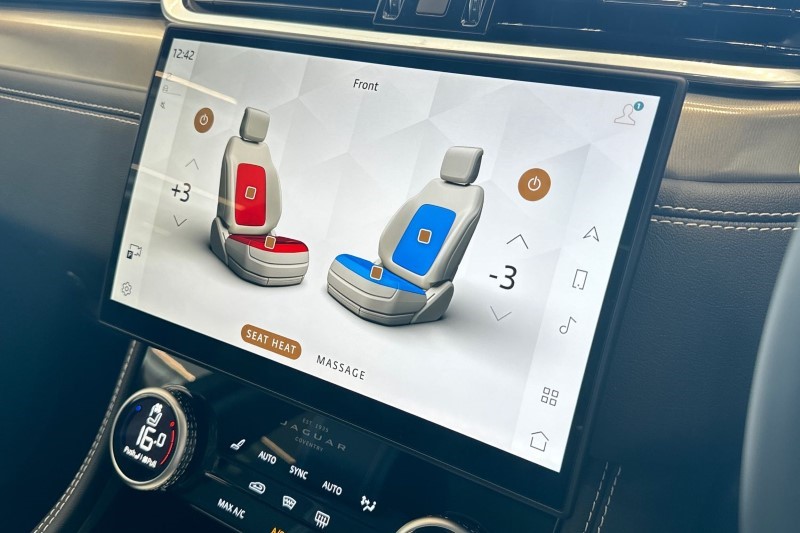 2024 (74) JAGUAR F-PACE 2.0 P400e R-Dynamic HSE Black 5dr Auto AWD 3541823