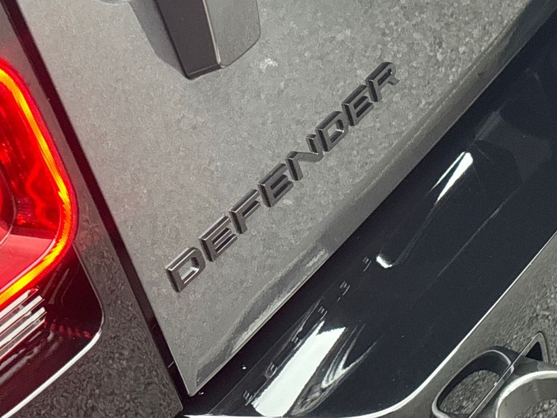 LAND ROVER DEFENDER 3.0 D250 X-Dynamic SE 90 3dr Auto 3551167