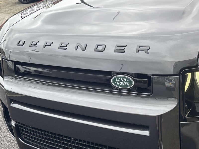  LAND ROVER DEFENDER 3.0 D250 X-Dynamic SE 90 3dr Auto 3551165