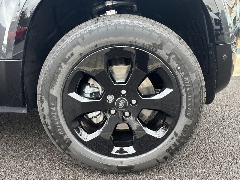  LAND ROVER DEFENDER 3.0 D250 X-Dynamic SE 90 3dr Auto 3551136