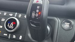 LAND ROVER DEFENDER 3.0 D250 X-Dynamic SE 90 3dr Auto 3551157