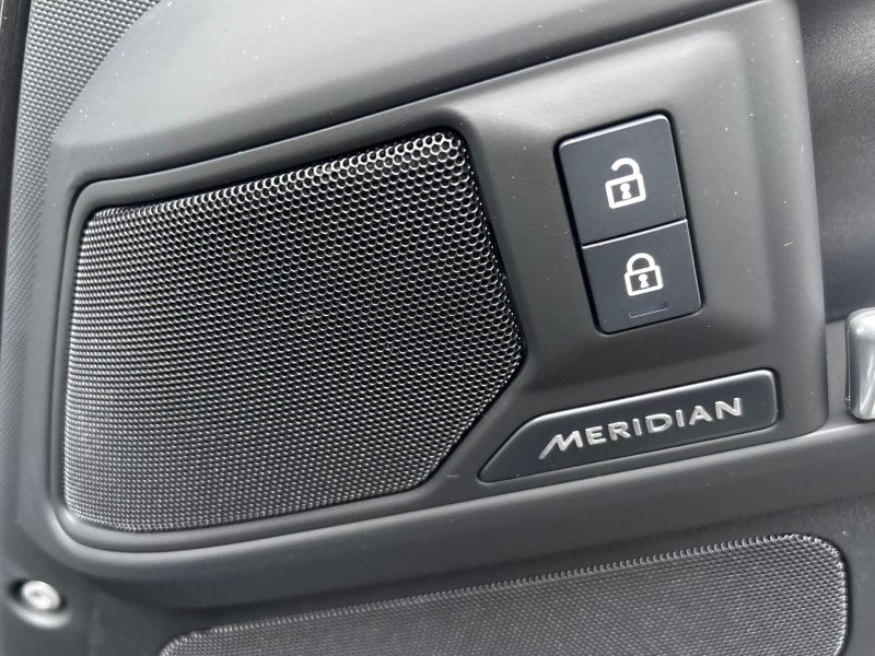  LAND ROVER DEFENDER 3.0 D250 X-Dynamic SE 90 3dr Auto 3551139