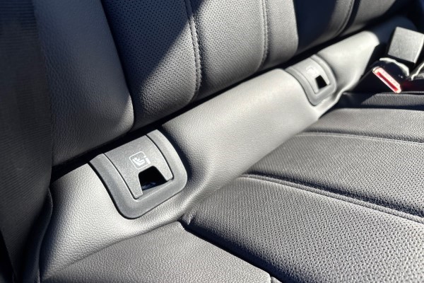  LAND ROVER RANGE ROVER EVOQUE 1.5 P270e Edition 5dr Auto 4059063