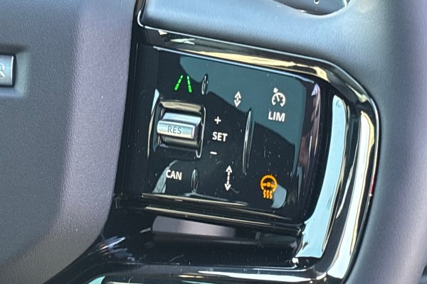  LAND ROVER RANGE ROVER EVOQUE 1.5 P270e Edition 5dr Auto 4059059