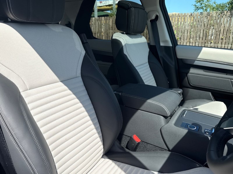  LAND ROVER DISCOVERY 3.0 D350 Dynamic HSE 5dr Auto 4364466