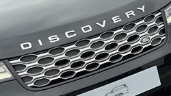 LAND ROVER DISCOVERY 3.0 D350 Metropolitan Edition 5dr Auto 4666157
