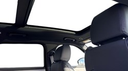 LAND ROVER RANGE ROVER VELAR 2.0 D200 MHEV Dynamic SE 5dr Auto 4759403