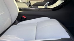LAND ROVER RANGE ROVER VELAR 2.0 D200 MHEV Dynamic SE 5dr Auto 4759407