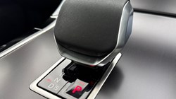 LAND ROVER RANGE ROVER VELAR 2.0 D200 MHEV Dynamic SE 5dr Auto 4737680