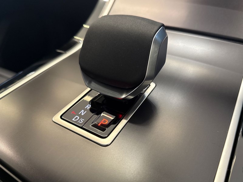  LAND ROVER RANGE ROVER VELAR 2.0 D200 MHEV Dynamic SE 5dr Auto 4920871