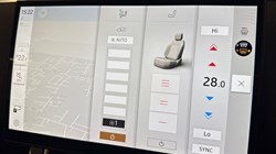 LAND ROVER RANGE ROVER VELAR 2.0 D200 MHEV Dynamic SE 5dr Auto 4920888