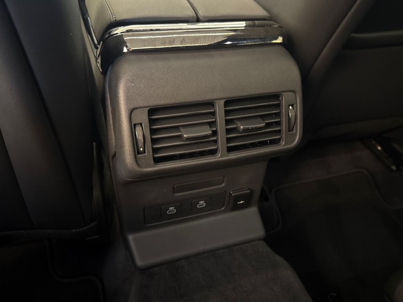  LAND ROVER RANGE ROVER VELAR 2.0 D200 MHEV Dynamic SE 5dr Auto 4920876