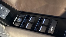 LAND ROVER RANGE ROVER VELAR 2.0 D200 MHEV Dynamic SE 5dr Auto 4920881