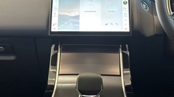 LAND ROVER RANGE ROVER VELAR 2.0 D200 MHEV Dynamic SE 5dr Auto 4920872