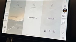 LAND ROVER RANGE ROVER VELAR 2.0 D200 MHEV Dynamic SE 5dr Auto 4920887