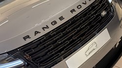 LAND ROVER RANGE ROVER VELAR 2.0 D200 MHEV Dynamic SE 5dr Auto 4920892
