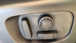 LAND ROVER RANGE ROVER VELAR 2.0 D200 MHEV Dynamic SE 5dr Auto 4920882