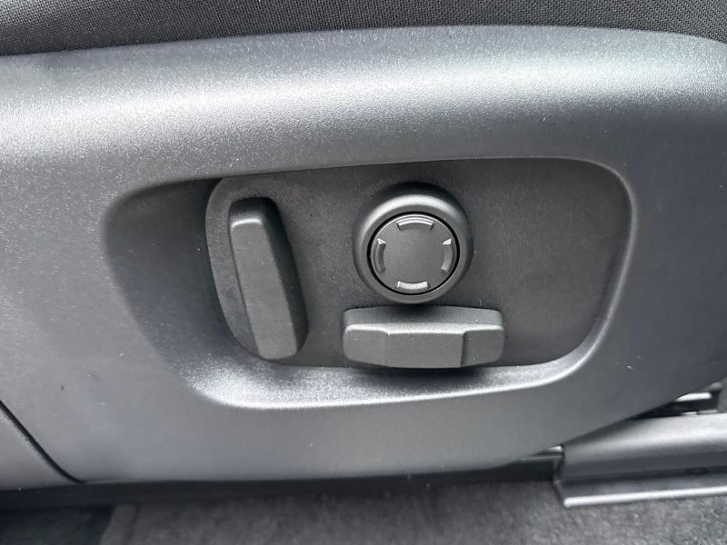  LAND ROVER DISCOVERY SPORT 2.0 D200 Landmark 5dr Auto [5 Seat] 5015669