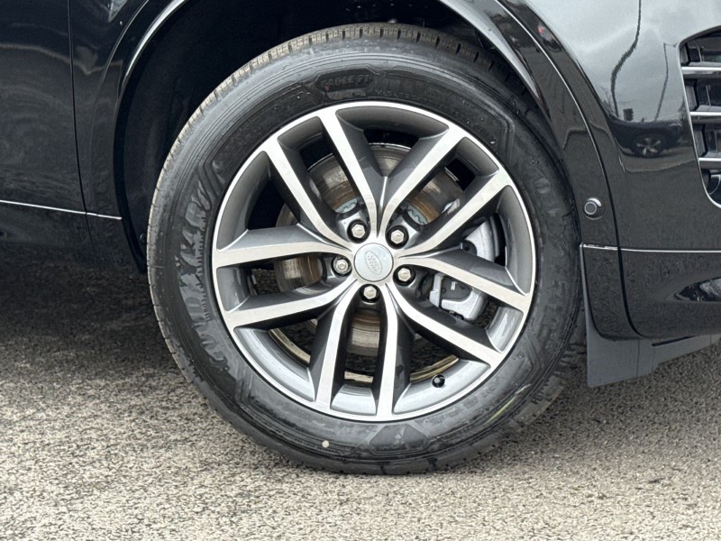  LAND ROVER DISCOVERY SPORT 2.0 D200 Landmark 5dr Auto [5 Seat] 5015681