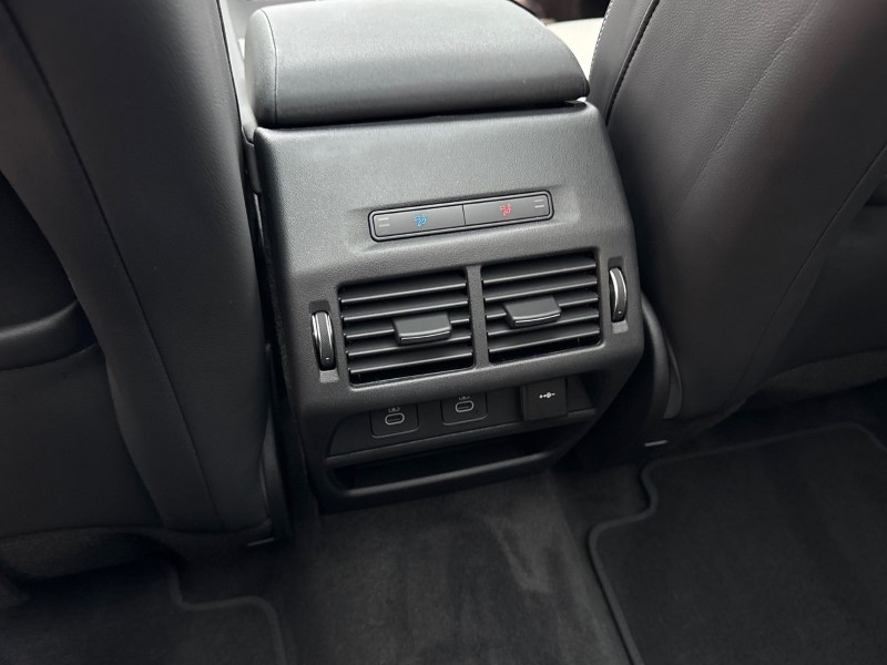  LAND ROVER DISCOVERY SPORT 2.0 D200 Landmark 5dr Auto [5 Seat] 5015663