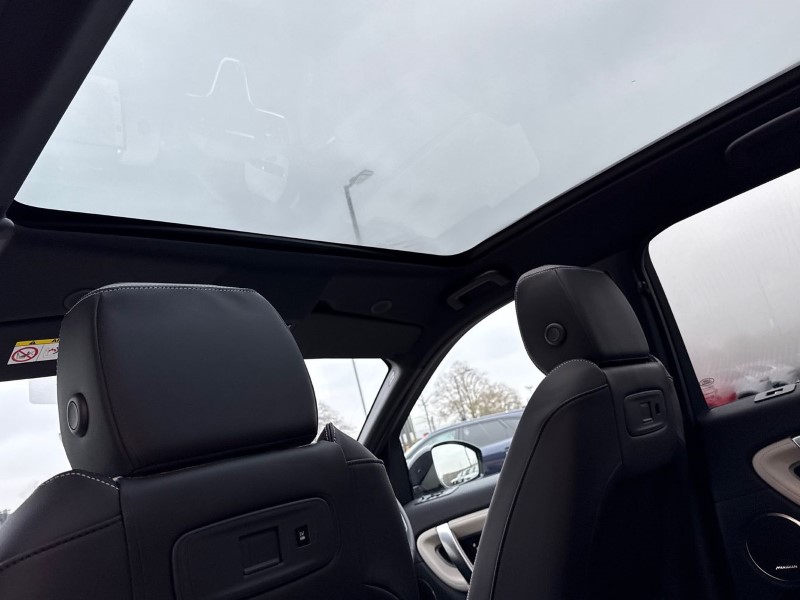  LAND ROVER DISCOVERY SPORT 2.0 D200 Landmark 5dr Auto [5 Seat] 5015666