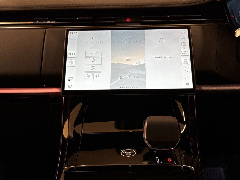  LAND ROVER RANGE ROVER SPORT 3.0 D300 Dynamic SE 5dr Auto 4780937