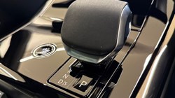 LAND ROVER RANGE ROVER SPORT 3.0 D300 Dynamic SE 5dr Auto 4992177