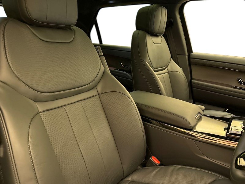  LAND ROVER RANGE ROVER SPORT 3.0 D300 Dynamic SE 5dr Auto 4992190