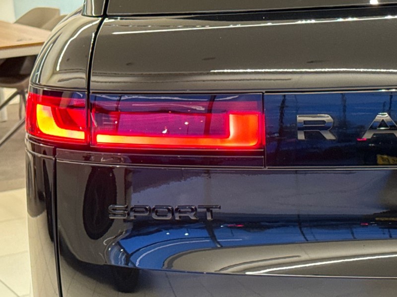  LAND ROVER RANGE ROVER SPORT 3.0 D300 Dynamic SE 5dr Auto 4992203