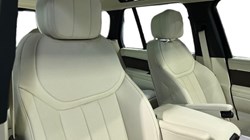 LAND ROVER RANGE ROVER 3.0 D300 SE 4dr Auto 4849313