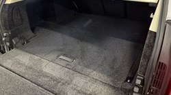 LAND ROVER RANGE ROVER 3.0 D300 SE 4dr Auto 4849325