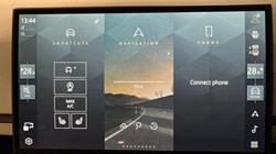 LAND ROVER RANGE ROVER 3.0 D300 SE 4dr Auto 4849317