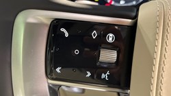 LAND ROVER RANGE ROVER 3.0 D300 SE 4dr Auto 4849315