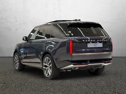 LAND ROVER RANGE ROVER 3.0 P460e SE 4dr Auto