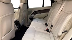 LAND ROVER RANGE ROVER 3.0 P460e SE 4dr Auto 4834087