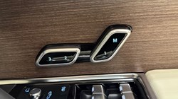 LAND ROVER RANGE ROVER 3.0 P460e SE 4dr Auto 4834107