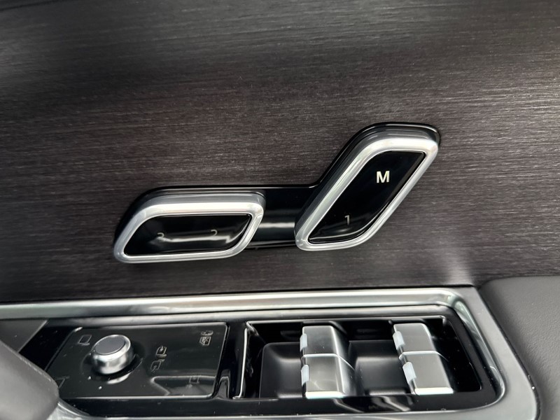  LAND ROVER RANGE ROVER 3.0 D300 SE 4dr Auto 4943605