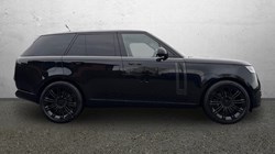 LAND ROVER RANGE ROVER 3.0 D300 SE 4dr Auto 4943587