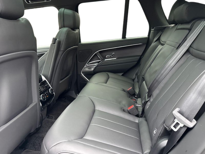  LAND ROVER RANGE ROVER 3.0 D300 SE 4dr Auto 4943586