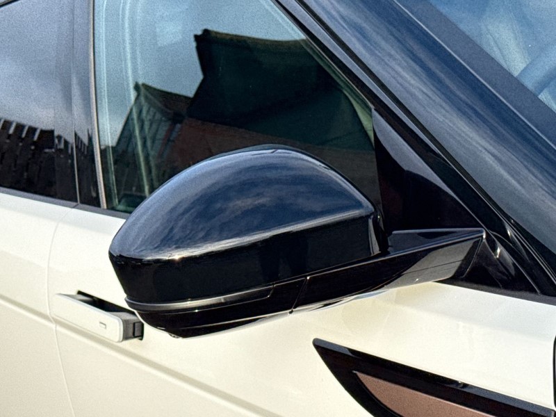  LAND ROVER RANGE ROVER EVOQUE 1.5 P270e Autobiography 5dr Auto [Revised] 4966753