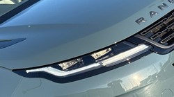 LAND ROVER RANGE ROVER EVOQUE 2.0 D200 Dynamic SE 5dr Auto 4938437