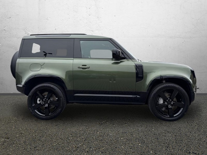  LAND ROVER DEFENDER 3.0 D350 X-Dynamic HSE 90 3dr Auto 4903250